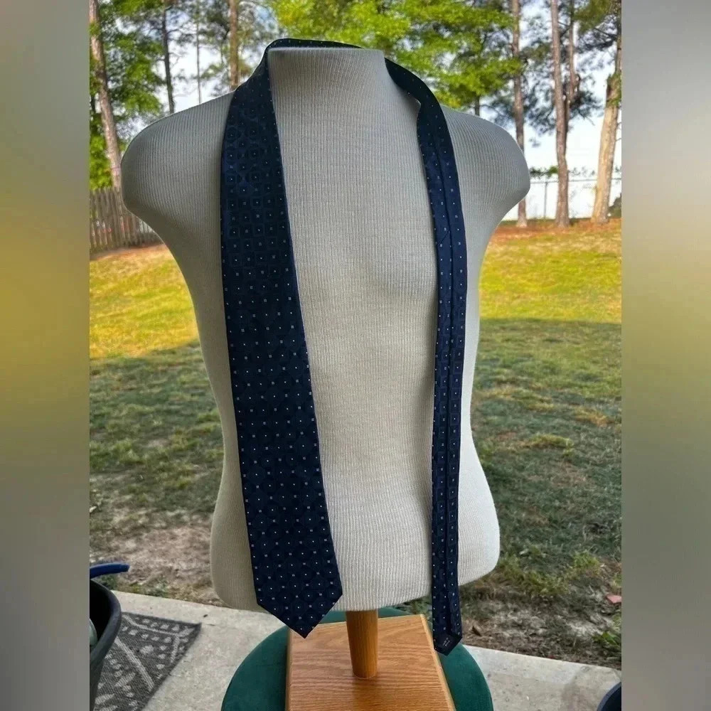 Michael kors necktie